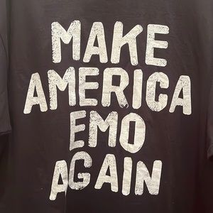 XL “Make America Emo Again” black Tshirt